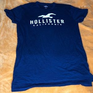 Men’s Hollister shirt